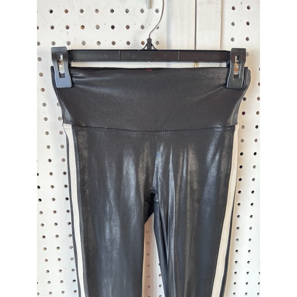 Spanx Leggings Womens Size Small Black Faux Leather Side Stripe High Waist - Picture 3 of 7